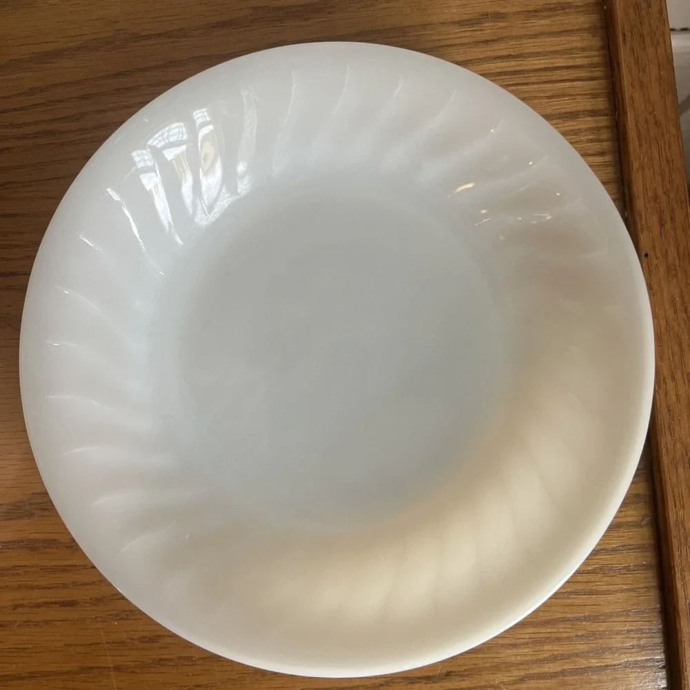 Vintage Anchor Hocking Fire King Dinnerware Swirl Bowl USA ~7.75